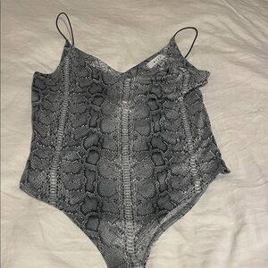 Stylish Gray Snake Print One Piece